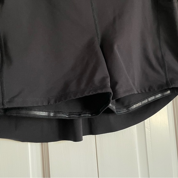 Athleta Ace High Rise 15 1/2 Tennis Skort in Black, Size L, EUC - Picture 9 of 13